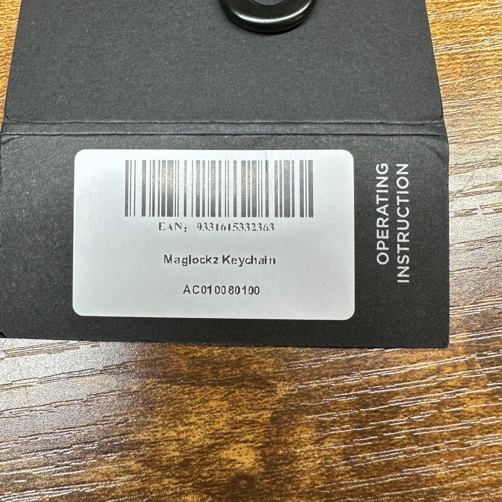 ALPAKA Maglockz Keychain Black Magnetic Quick Release AC010080100 EDC Accessory - Picture 3 of 5